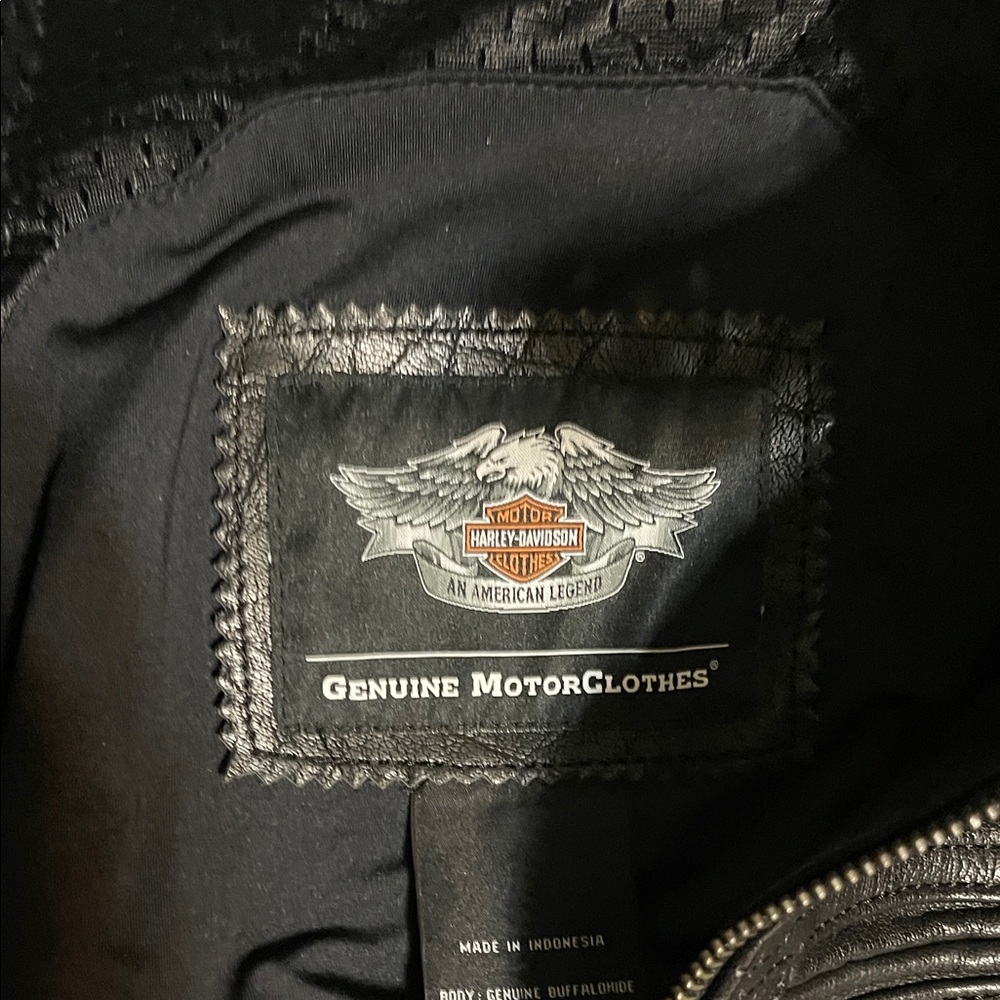 Men’s Harley-Davidson - Picture 2 of 5
